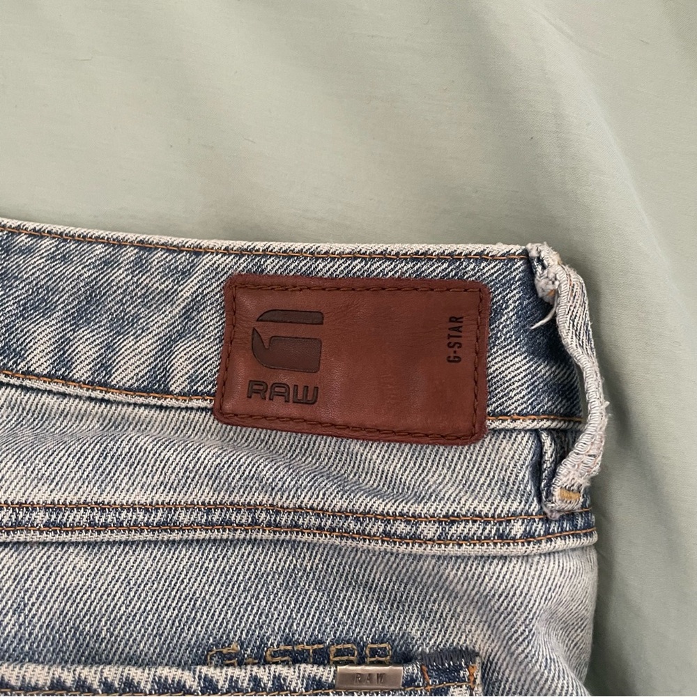 Low Rise Light Blue Jeans - Picture 3 of 8